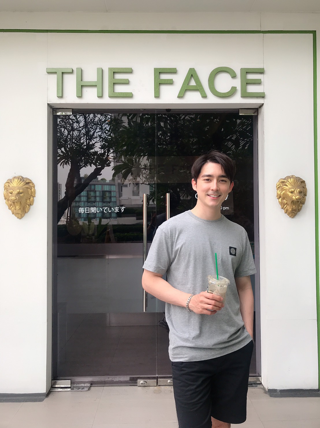 คุณคณิน สแตนลีย์ ( นักแสดงช่อง 3 )